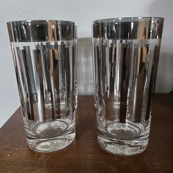 Dorothy Thorpe striped high ball mercury tumblers. Mcm.