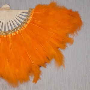 Eventail de taille moyenne taille a plume couleur orange image 2