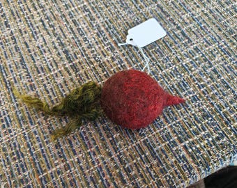 Beet Pin