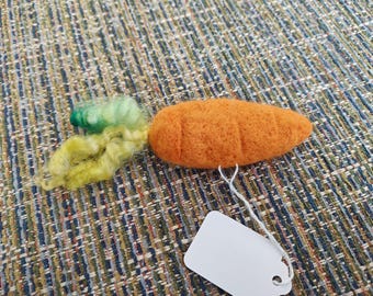 Carrot Pin