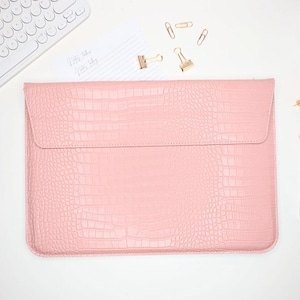 Luxuriöse rosa strukturierte Laptophülle | Zurück an die Arbeit | Zurück in die Schule | Geschenk
