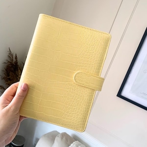 Yellow Croc Faux Leather A5 Ring Binder: Refillable Planner with Pockets