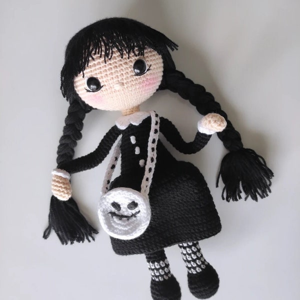 Schwarze Häkelpuppe | Geschenk für Sie | Amigurumi Horror Puppe | Geburtstagsgeschenk für Mädchen, Gothic Style Black Doll | Geschenk für beste Freundin