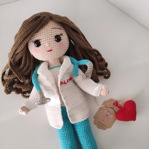 Crochet Doctor, Nurse Doll, Amigurumi Doctor Doll Dress, Medikal School Graduation, Personalized Gift for Doctor Nurse, Gift for Nurse Love