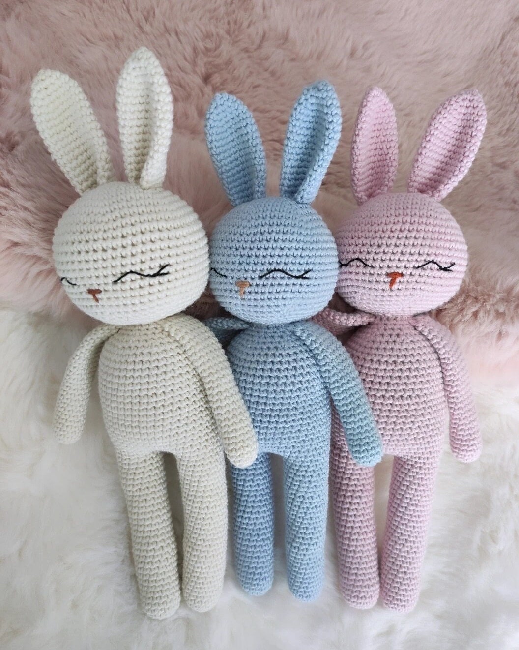 Crochet Bunny Plushie/ Cutie Rabbit Plush/ Amigurumi Bunny