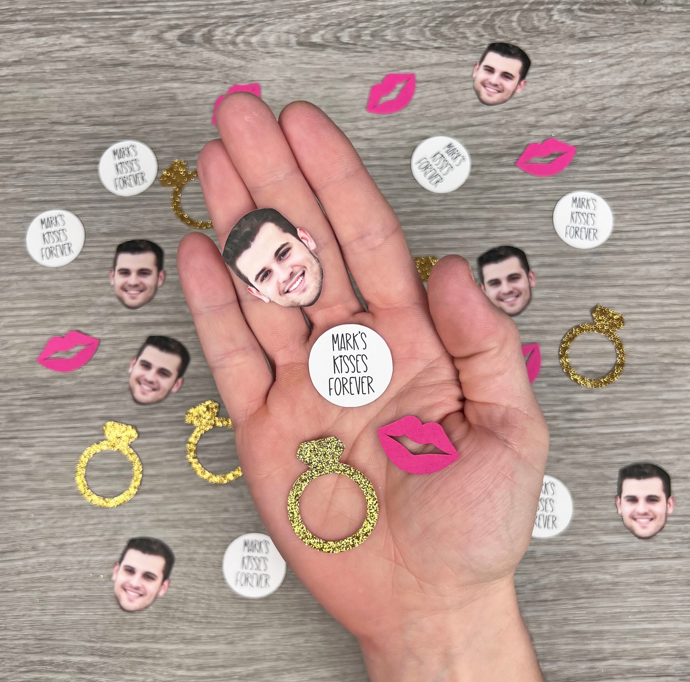 confetti picture centerpiece idea