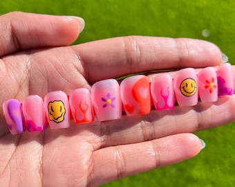 Druk op de nagels Handgemaakt