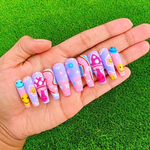 RAINBOW PATCH PRIDE Set Luxury Press on Nails Handpainted - Etsy