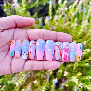 Press on nails