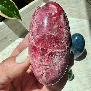GEM RHODONITE Lingam - Rare Crystal - AAA Crystal - Heart Chakra Stone - Emotional Healing - Crystal For Love - Gem Quality - From Brazil
