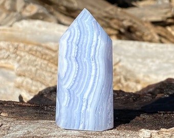 BLUE LACE AGATE - Meditation Altar - Calming Crystal - Throat Chakra Stone - Healing Crystals