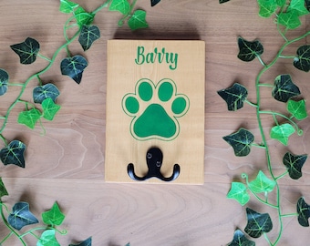 Custom Pet Leash Holder, Personalized Dog/Cat Name, Pine Wood Organizer