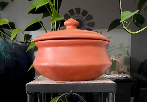 Verka's Clay Pressure Cooker. 100 % Natural Terracotta and Red