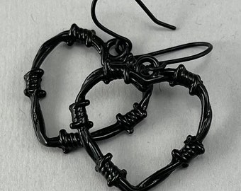 Black Barbwire Heart drop earrings, Goth, Romantic jewelry, cute earrings -d001