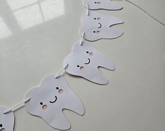 Smiling Tooth Banner: First Tooth Party Garland