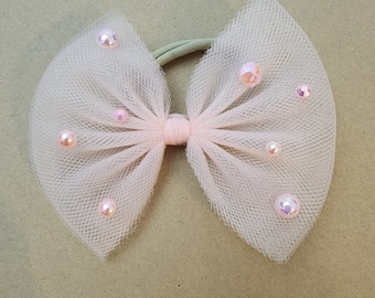 Pretty baby headband, Tulle headband, Pearl headband, Pretty bow headband, elegant bow headband, elegant baby bow headband, baby headband