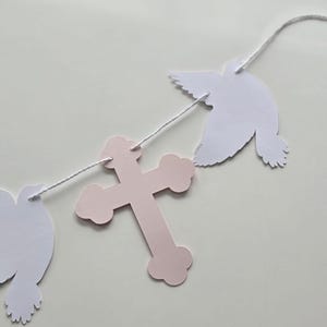 Cross garland, dove garland, christening banner, baptism banner, christening party decorations, first communion banner, 5 crosses 4 doves