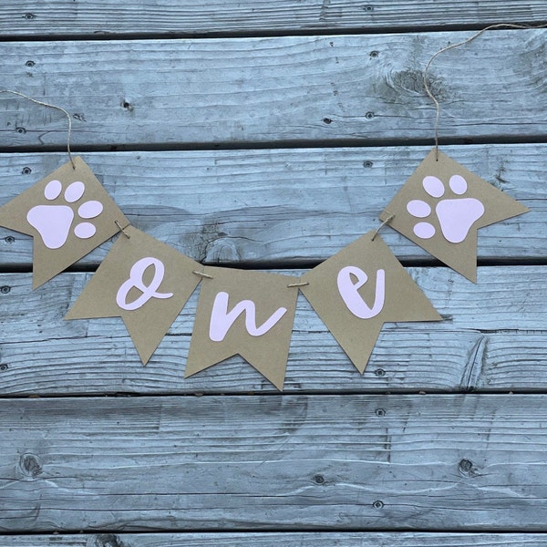 Paw banner, paw print banner, dog birthday banner, puppy birthday banner, dogs first birthday banner, Im one dog banner, Im one dog banner