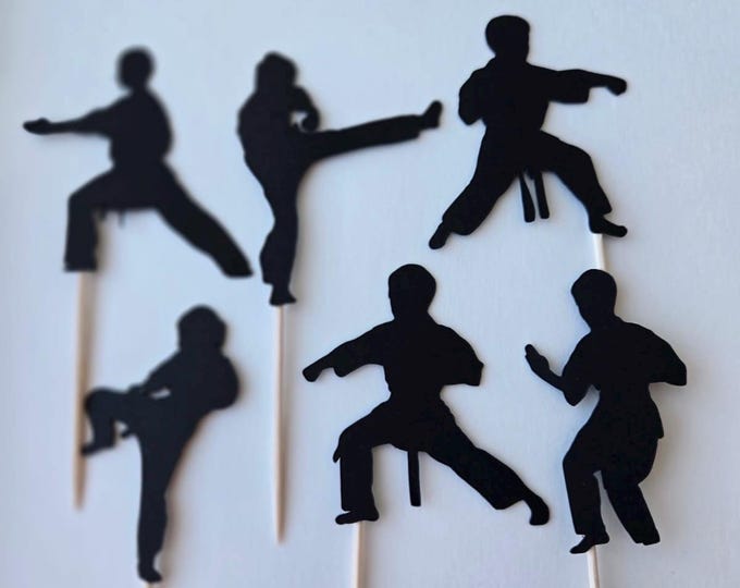 Karate cupcake toppers, Karate boy cupcake toppers, karate toppers, martial arts cupcake toppers, set of 12
