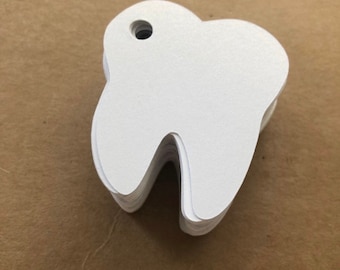 Dentist gift tag, dental gift tag, tooth gift tag, tooth shaped gift tag, Dental grad gift tag, Hygienist gift tag, tooth shaped tag,10 tags