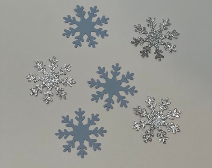 Snow confetti, snowflake confetti, winter confetti, snowy confetti, little snowflake confetti , snow table confetti, large confetti, 50 pcs