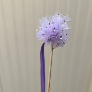 Princess wand, party favor wand, tulle wand, purple wand, little girl wand, birthday wand, girl birthday party favor