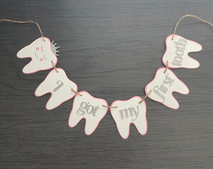 First tooth banner, Atam hatik banner, babys first tooth banner, my first tooth banner, Agra hadig banner, tooth banner, tooth banner