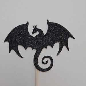 Dragon cupcake toppers, dragon toppers, dragon cake toppers, dragon cupcakes toppers, dragon supplies, dragon party