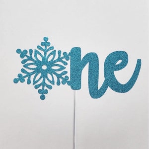Snowflake topper, winter cake topper, Winter birthday cake topper, snowflake one cake topper, one cake topper, first birthday cake topper