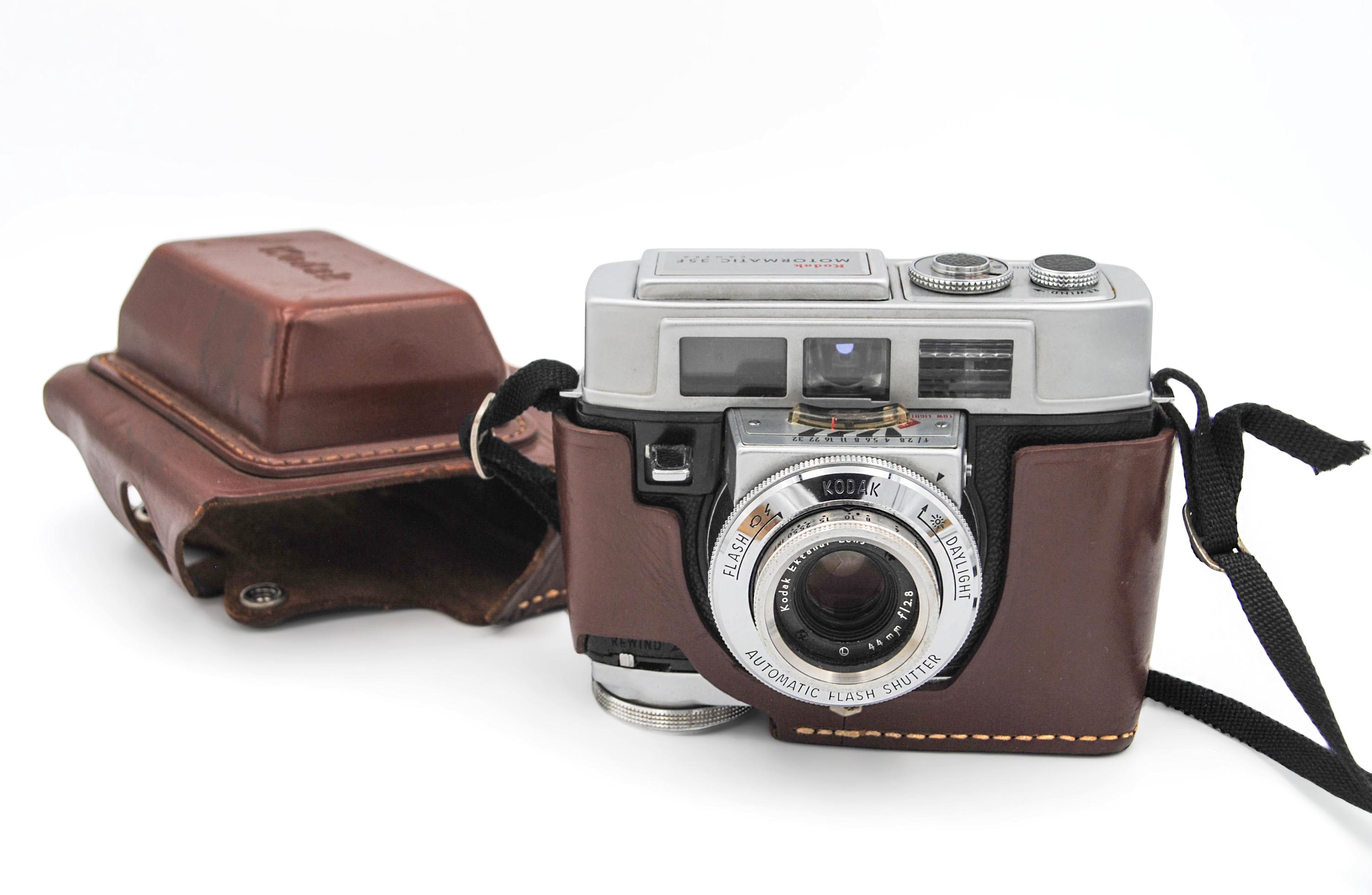 Vintage Kodak Motormatic 35F Film Camera With Leather Case (parts