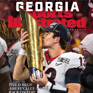 2022 Sports Illustrated MAGAZINE  Special Championship Commemorative Georgia Bulldogs Stetson Bennett Finally Back on Top National Champions