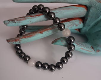 Handmade Hematite and Moonstone 8mm Crystal Bracelet Grounding Shielding From Negative Energy Emotional Balance 8 inch