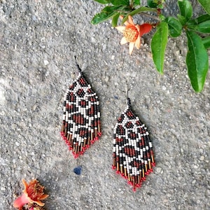 Leopard Perlen Fransen Ohrringe, Chandelier Ohrringe Rocailles Perlen Ohrringe baumeln Boho Ohrringe Native Perlen Ohrringe Chandelier Ohrringe