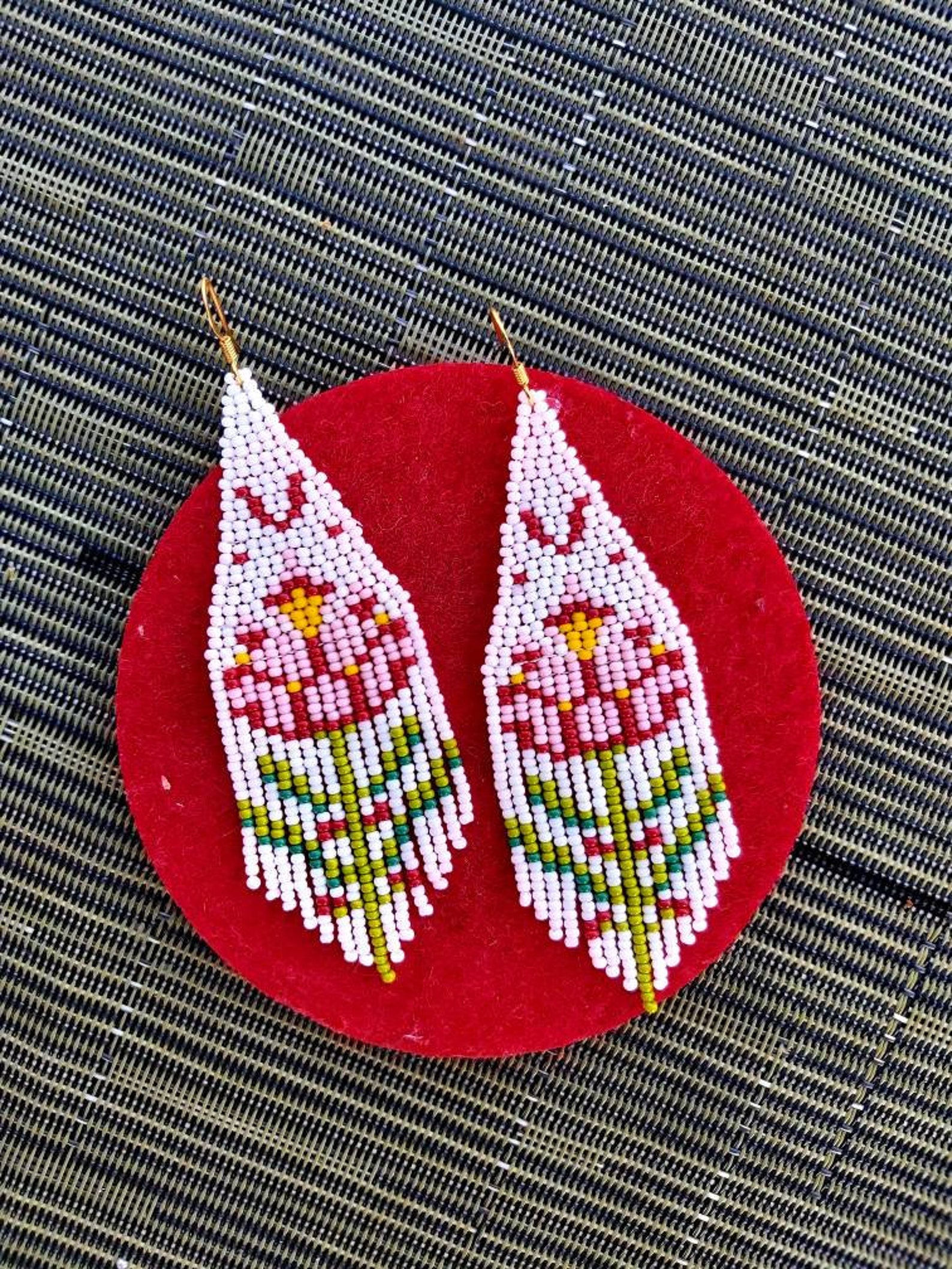 Pink Tulip Beaded Fringe Earrings Seed Bead Earrings Dangle Boho ...
