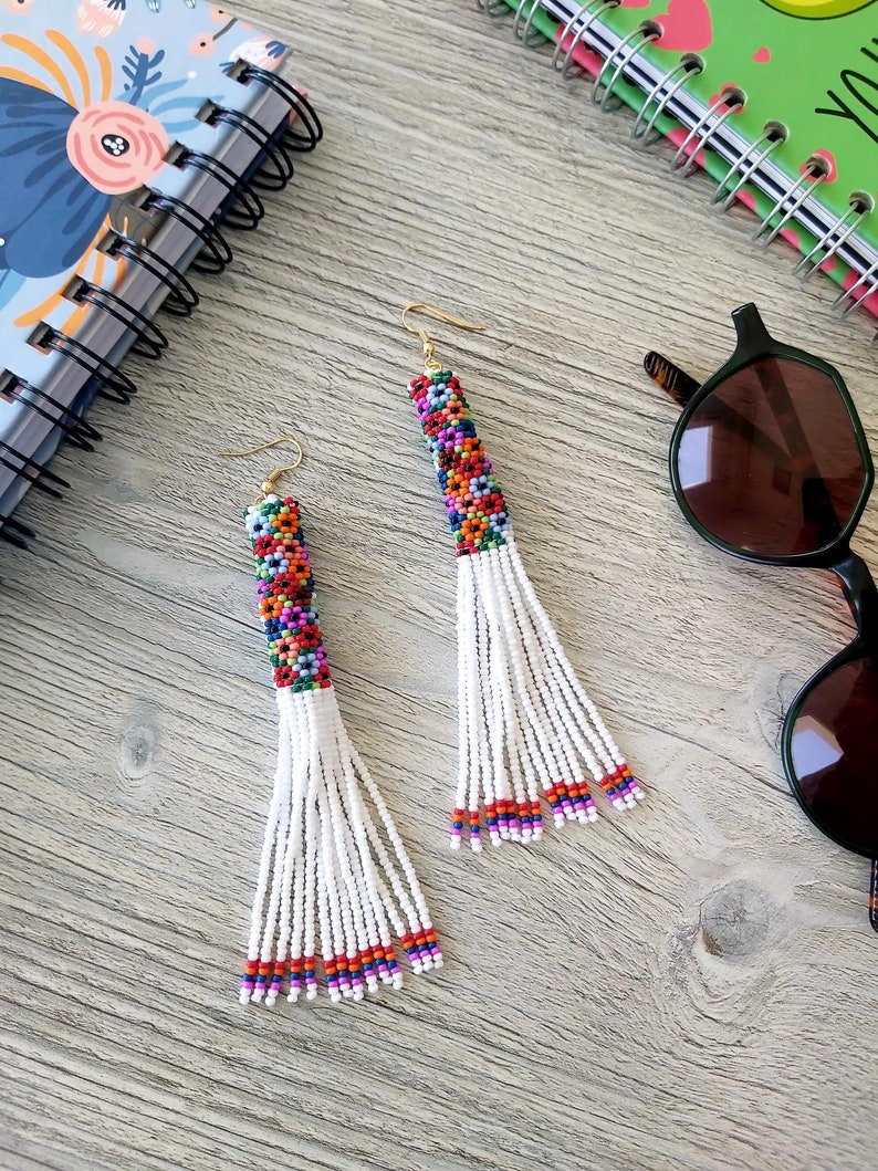 Long minimalist floral beaded fringe earrings seed bead earrings dangle boho earrings chandelier earrings native bead earrings image 6