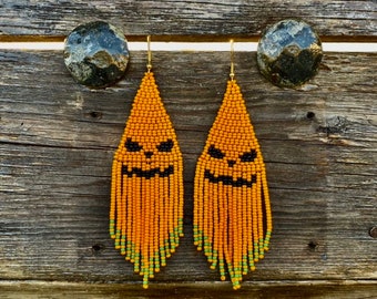 Halloween pumpkin earrings, Halloowen earrings, Orange beaded Earrings, Pumpkin jewelry ,Fringe earrings, Wave earrings, Woven earrings