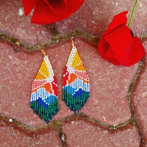 Boucles d'oreilles à franges en perles de paysage boucles d'oreilles en perles de rocaille pendantes boucles d'oreilles boho boucles d'oreilles lustre boucles d'oreilles en perles natives boucles d'oreilles colorées