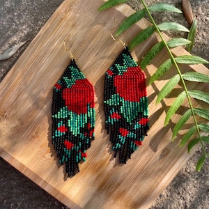 Red roses fringe earrings Flowers beaded earrings Red Long earrings Floral beaded earrings Tattoo Seed bead earrings Boho earrings