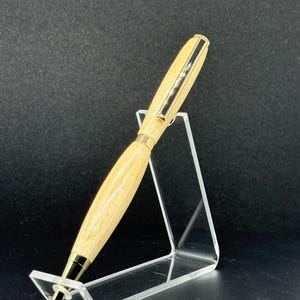 Pepperwood, Myrtlewood Hand Turned Slimline Pen