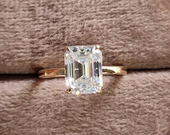 Anel de noivado exclusivo com lapidação esmeralda, anel de diamante moissanite incolor com pedra grande, solitário com lapidação esmeralda de 2,50 ct, anel de ouro branco 14k para ela