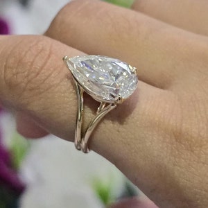 Huge Moissanite 5 carat Pear Shaped Engagement Ring Solid 14k Yellow Gold Teardrop Solitaire Diamond Ring, Large Stone Rings for Women
