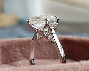 Unique Tulip Setting Engagement Ring, 3 carat Pear Shaped Moissanite Engagement Ring, Pear Cut Solitaire Diamond Ring, Cathedral Set Ring