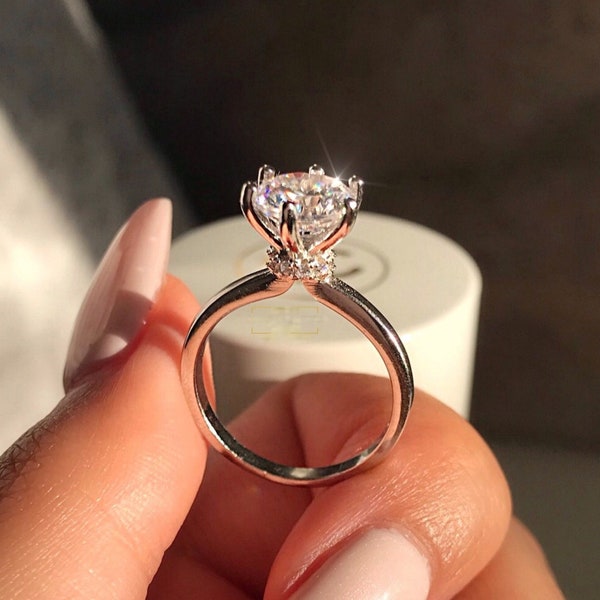 Impresionante anillo de compromiso de moissanita de corte redondo de 2 quilates con halo oculto en oro blanco de 14 k, anillo clásico de 6 puntas, anillo de diamantes solitario simple