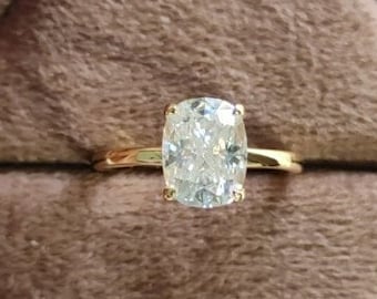 Antique Cushion Cut Moissanite Engagement Ring 2.50CT Elongated Cushion Cut Ring 14k Solid Gold Solitaire Ring for Women Vintage Bridal Ring