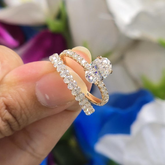 Oval Moissanite Engagement Ring Set, 14k Yellow Gold Wedding Ring