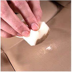 The Leather Clinic Leather Filler Repair Kit | Fix Scratches & Scuffs, Fill  Holes & Cracks in any Leather Item | Filler, Sandpaper and Applicator
