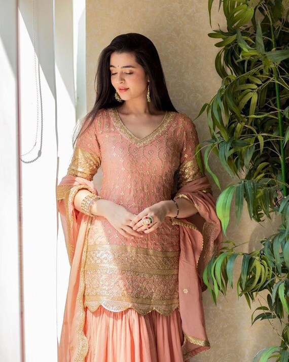 Salwar suit top design for wedding