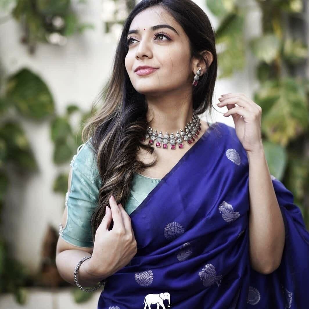 Saree Sari With Stitched Blouse 