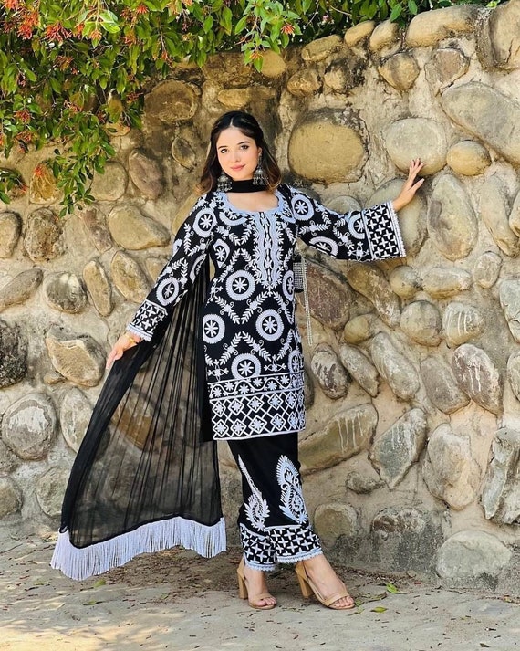Black top salwar kurti