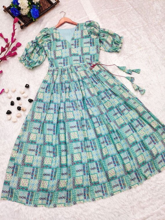 Simple printed cheap gown design